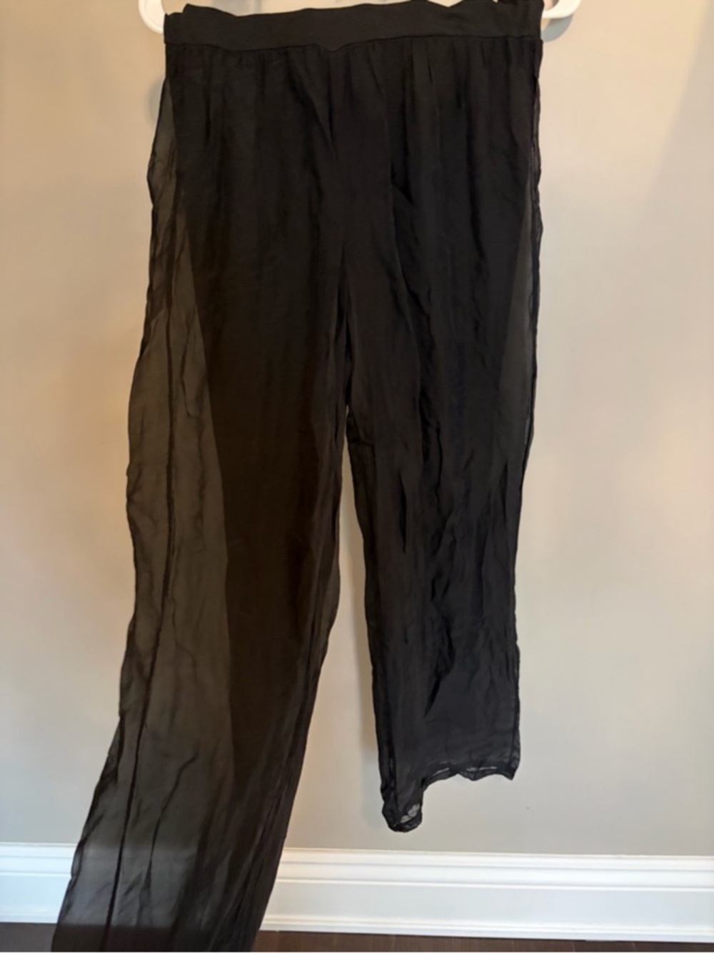 Black (lined) Silk/Viscose  Pants - Picture 8 of 8